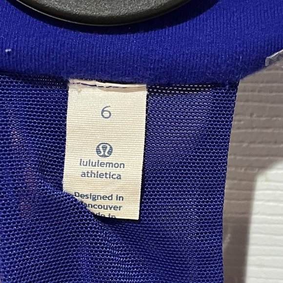 Lululemon Scoop Neck Tank - Picture 12 of 12